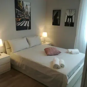 Appartamento Mm3/repubblica A 5 Minuti Dal Duomo, Milano